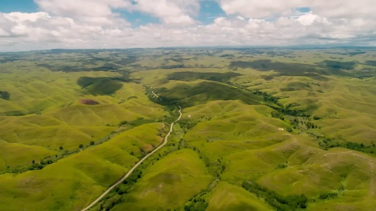 Green hills at Tenau, East Sumba